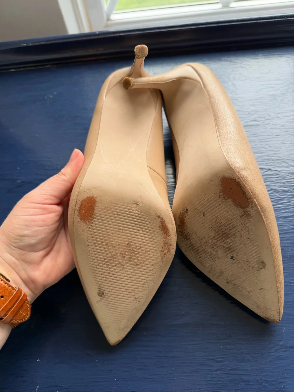 Steve Madden Noir Beige Pointed-Toe Pumps - Size 8